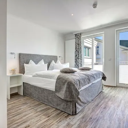 Lea * Heringsdorf (Usedom)